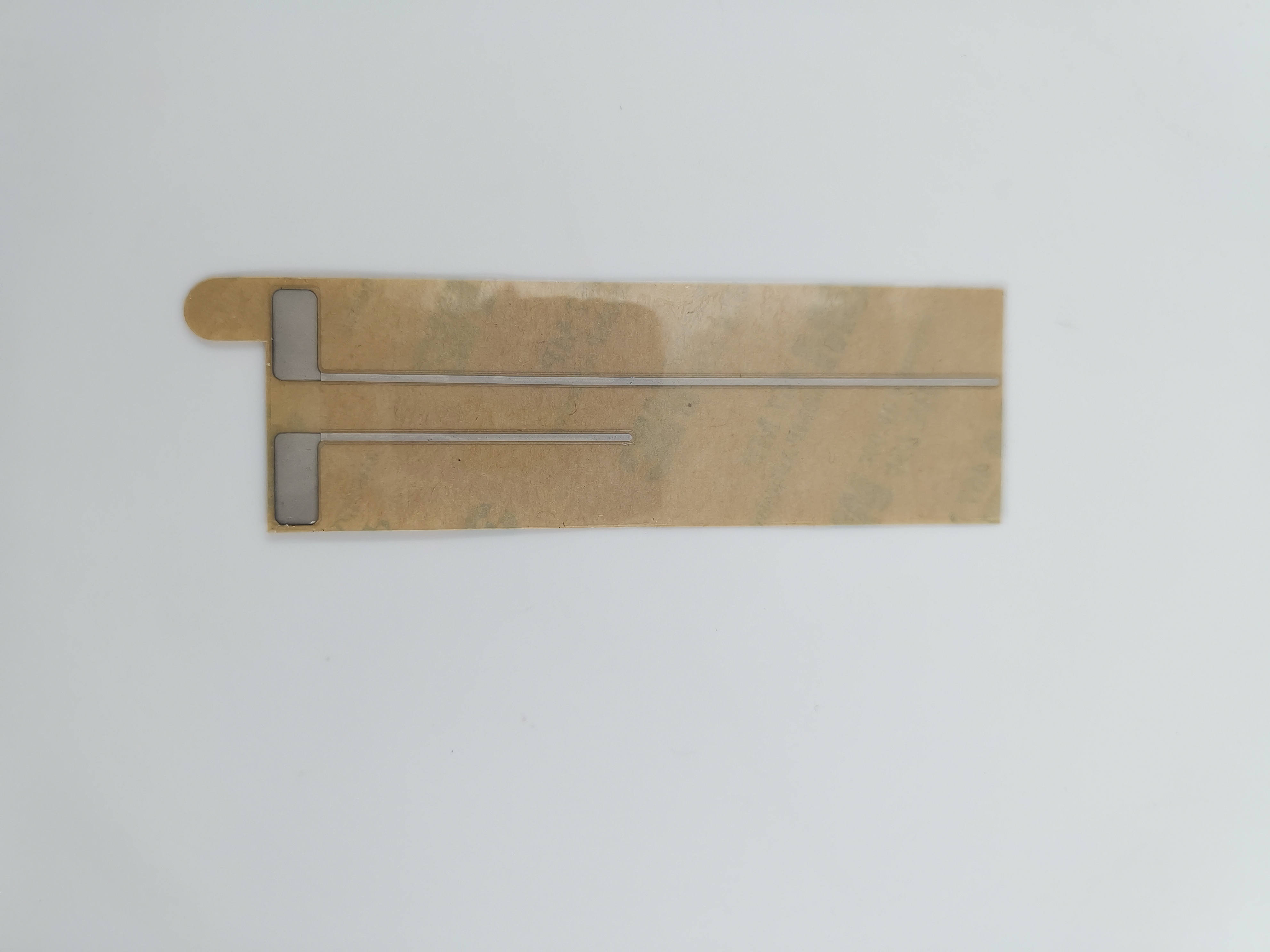 汽車薄膜天線-汽車電視天線-汽車數(shù)字電視天線